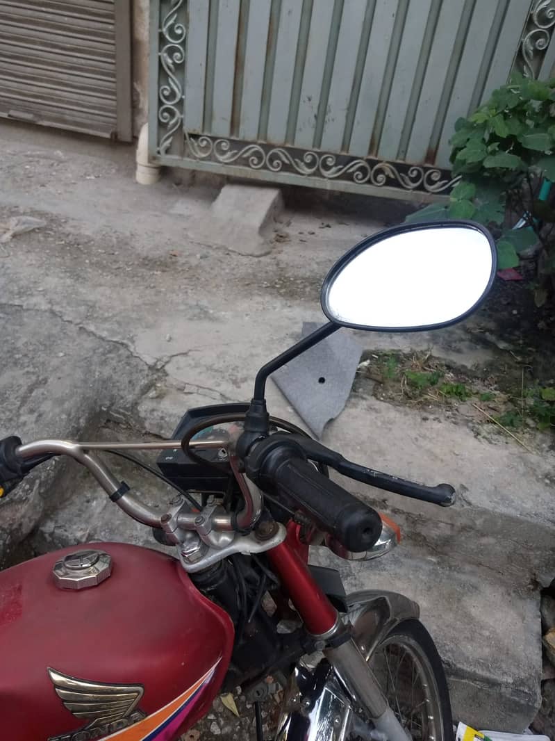 HOnda CD-70 2012 Model 8