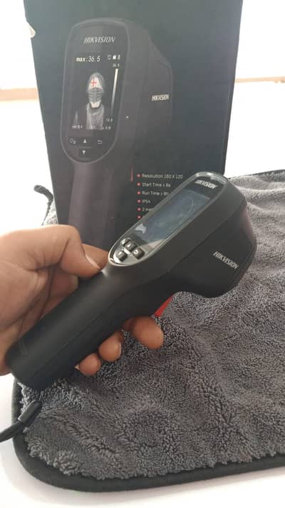 Hikvision DS-2TP31B-3AUF Thermal Camera – Used – Working Condition