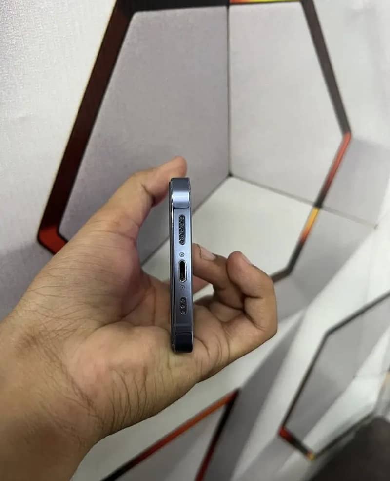 Apple iPhone 13 Pro 5