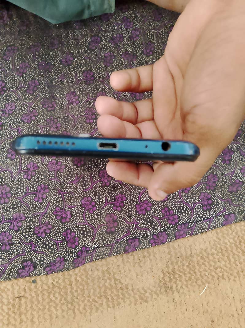 Itel Vision 3 3