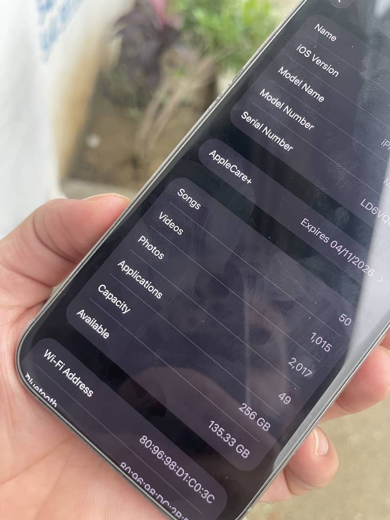 Apple iPhone 16 Pro Max 2