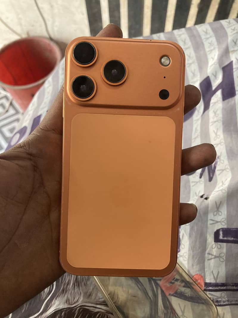 Apple iPhone XR 4