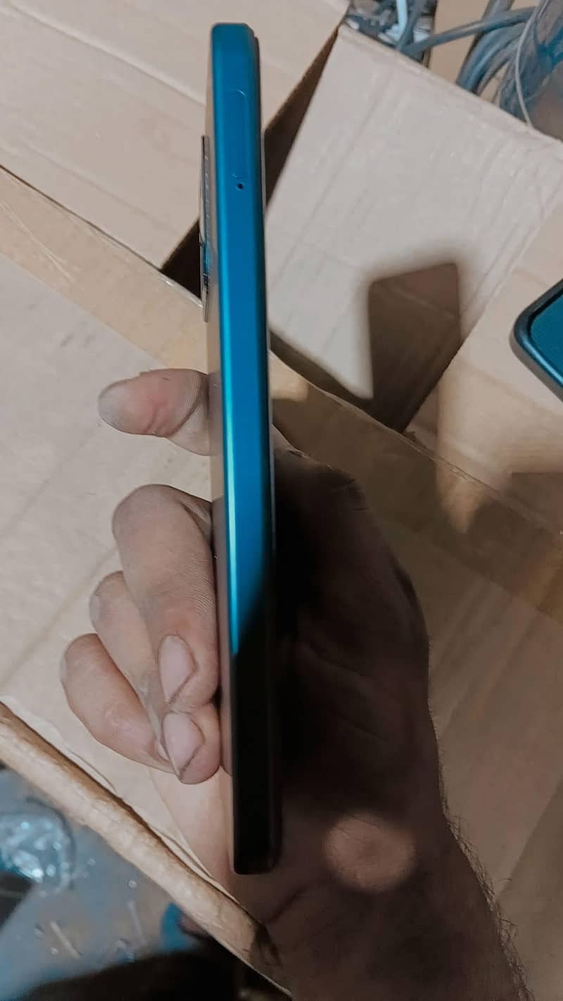 OPPO A6 1