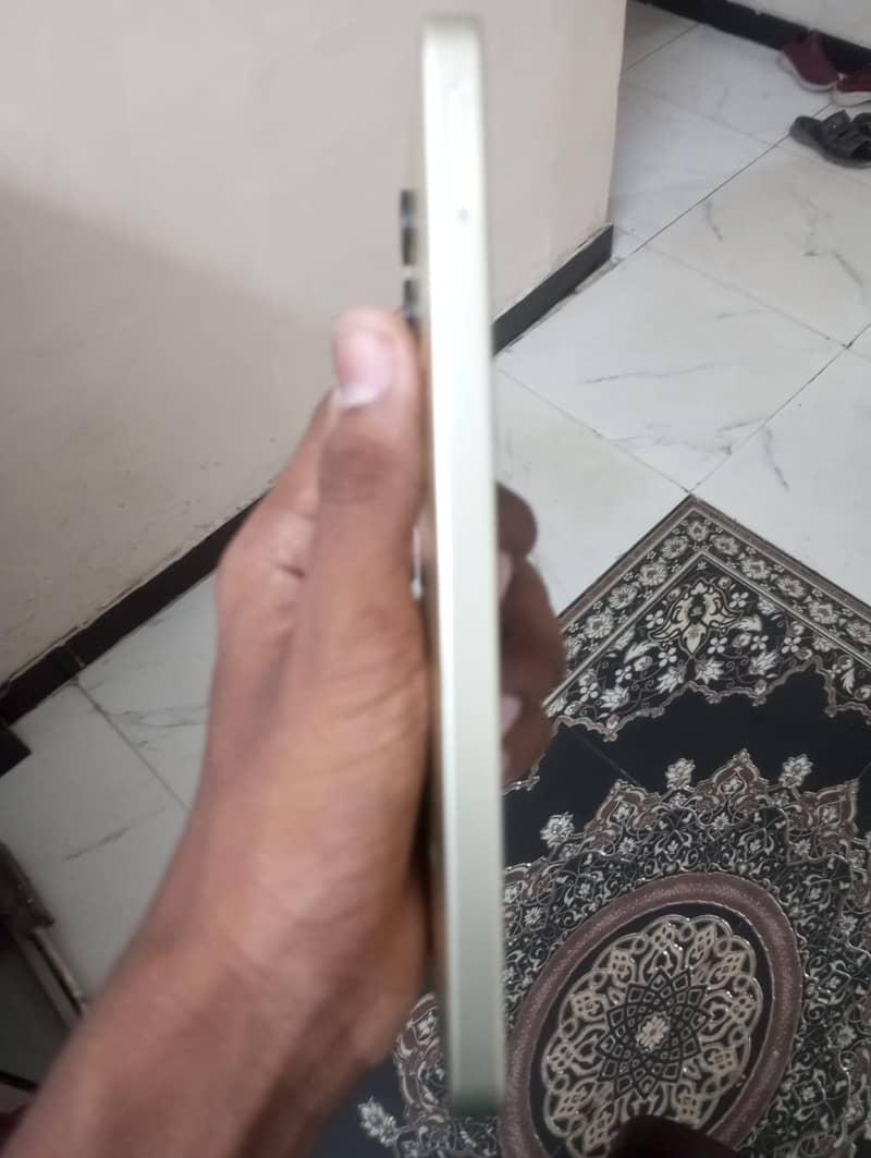 Samsung Mobile A06 3