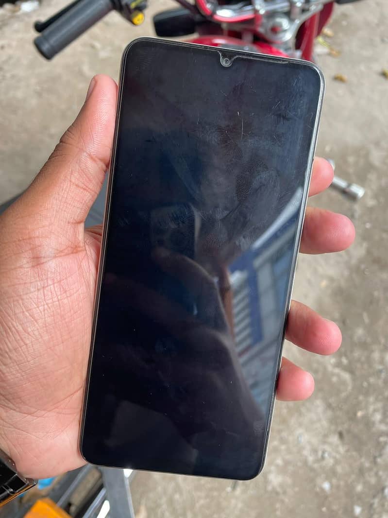 Realme C53 1