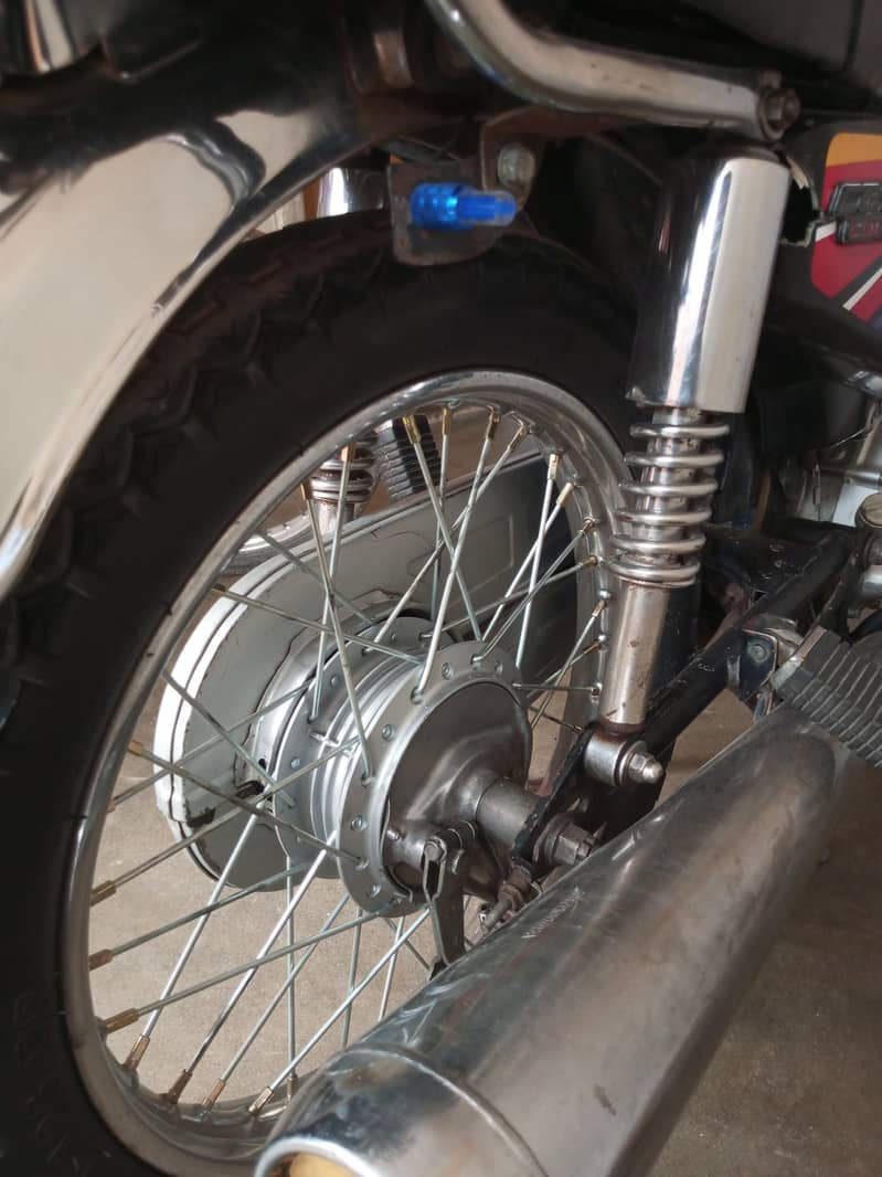 Thora kam hai engine main 1