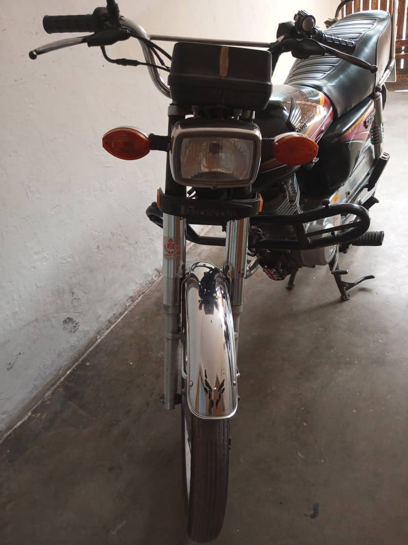 Thora kam hai engine main 4