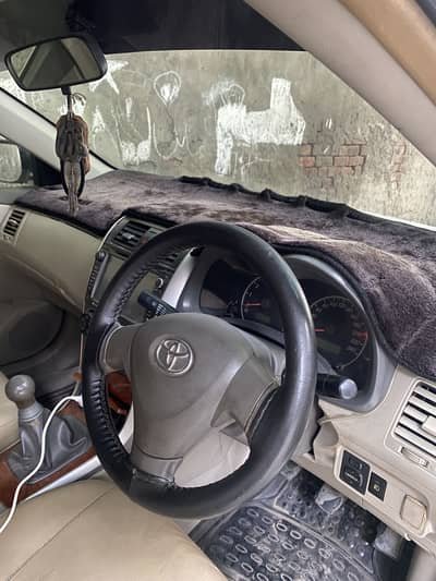 corolla gli 2012 for rent
