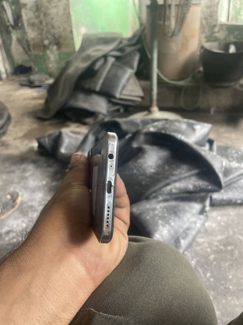 Tecno CAMON 30S Pro 3