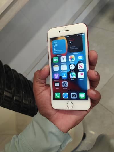Apple iPhone 7