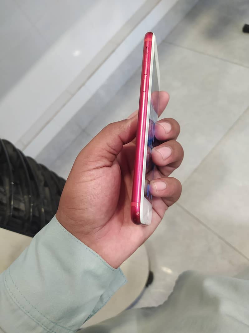 Apple iPhone 7 1