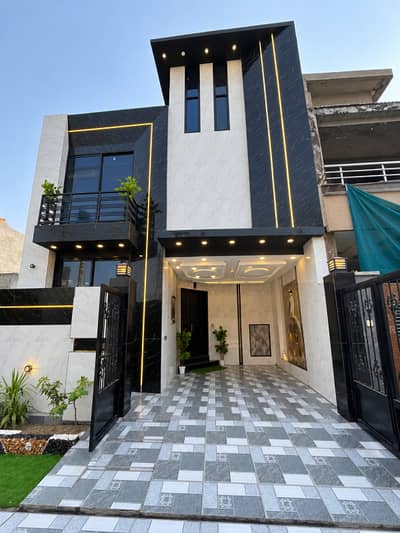 5 Marla Modern & Stylish House for Sale
