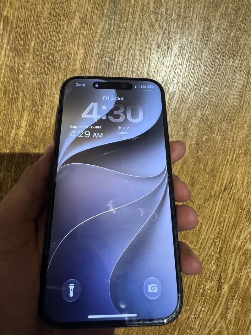 Apple iPhone 15 3