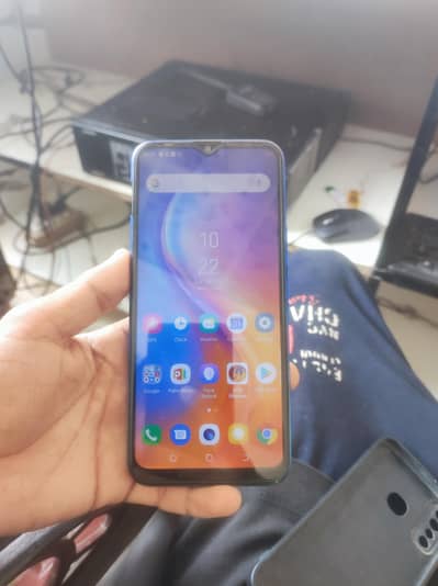 Tecno Spark 4