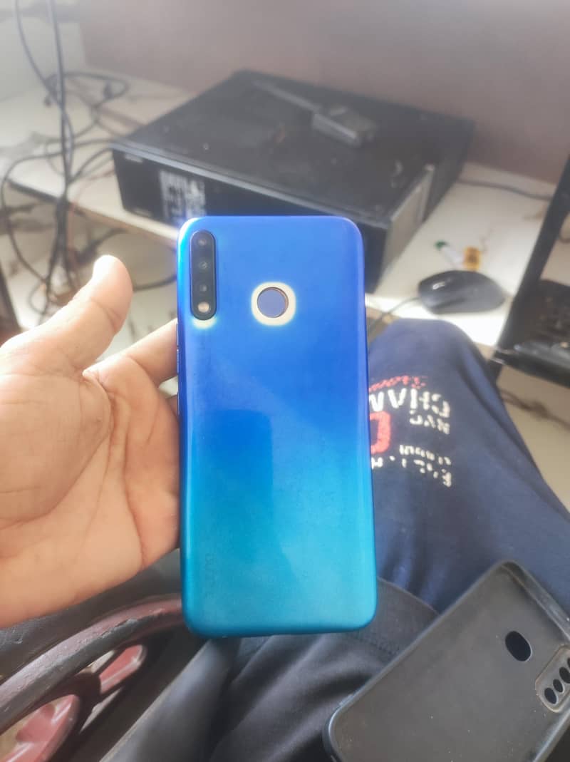 Tecno Spark 4 1