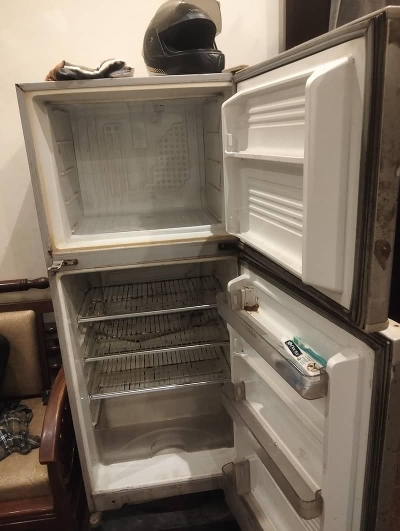 Dawlance Refrigerator for Sale 1