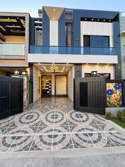 5 Marla Modern House For Sale In Al Jalil Garden