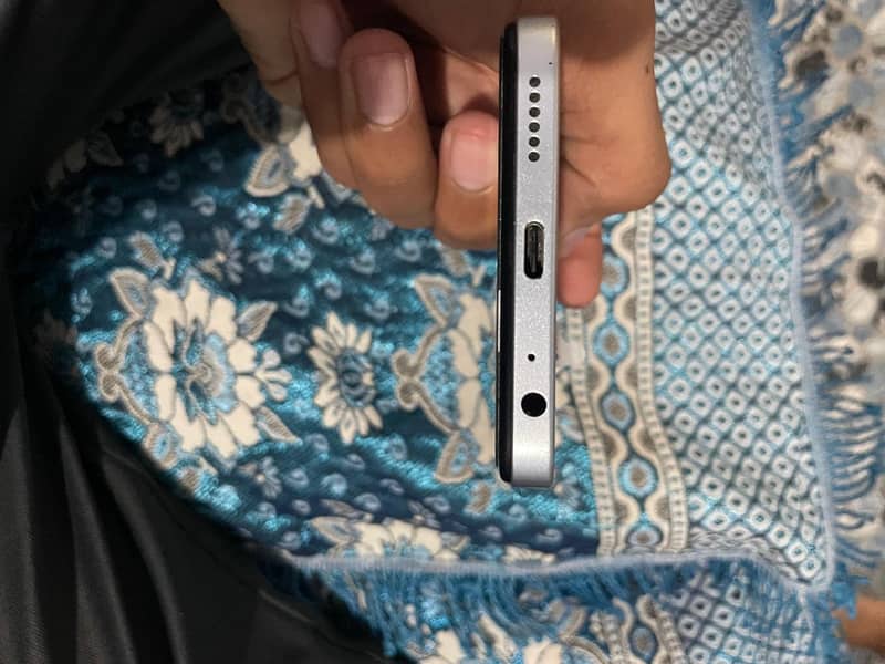 Infinix Smart 8 4