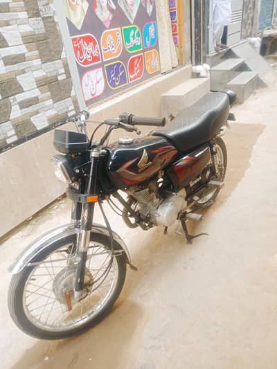 all ok bike h koi masla Ni h bohat achi condition h
