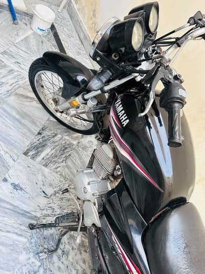 Yamaha yb z neat & clean bike antique