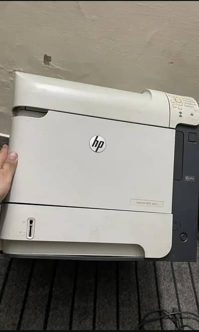 HP laserjet 600