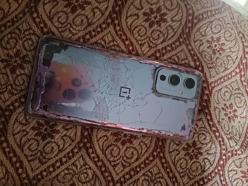 One Plus 9 4