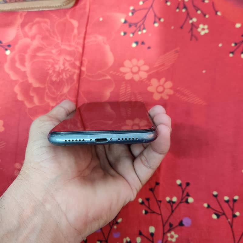 Apple iPhone 11 P T A 8