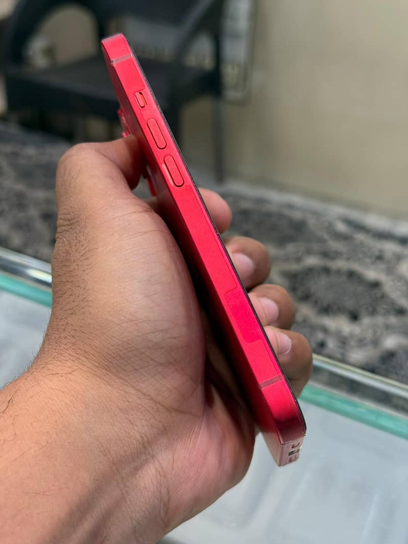 Apple iPhone 14 2