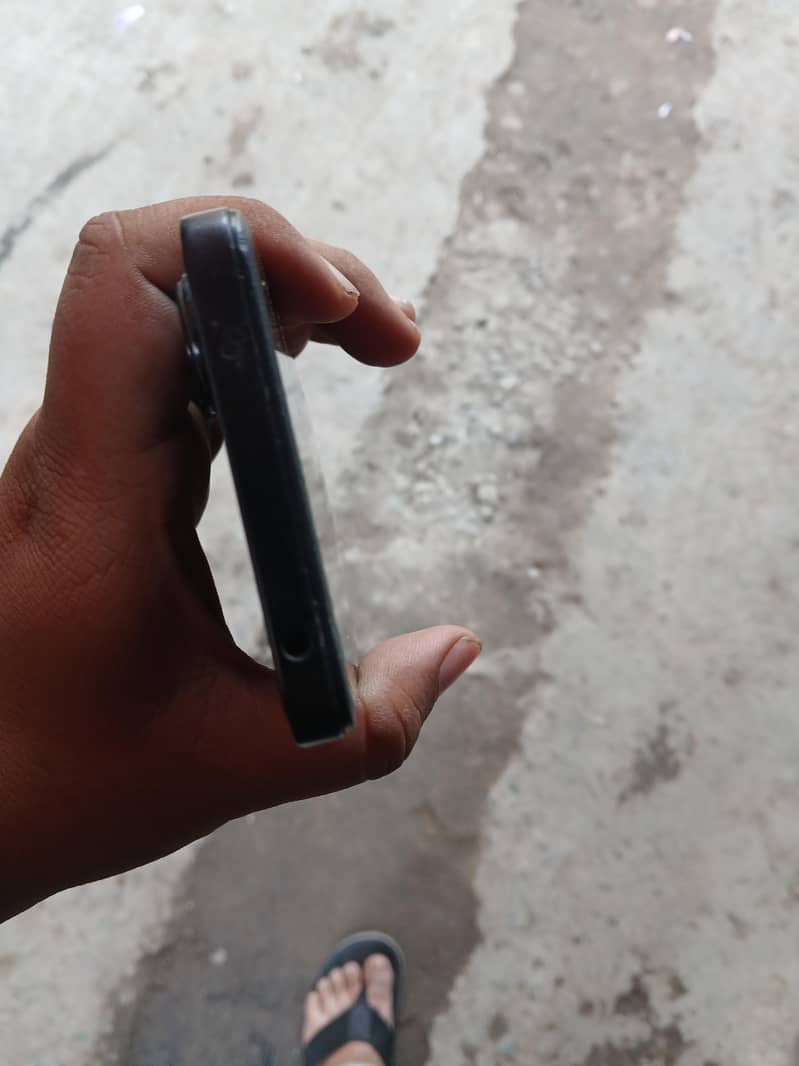 Realme 13 3