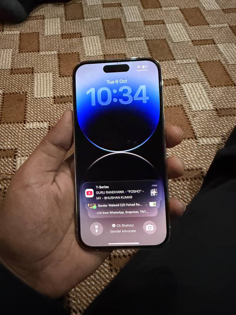 Apple iPhone 14 Pro 2