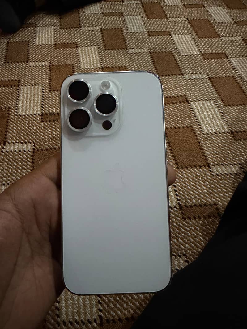 Apple iPhone 14 Pro 8