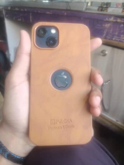 Apple iPhone 13