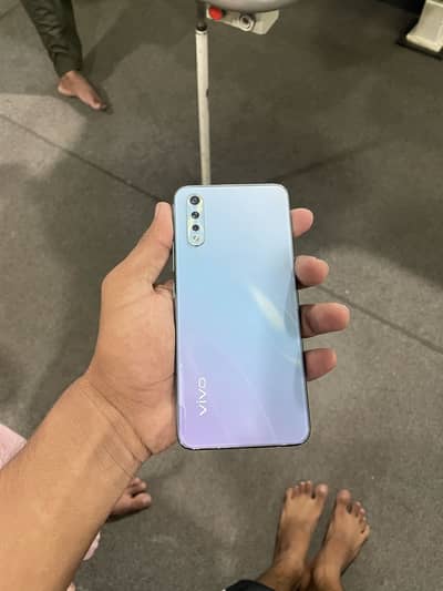 Vivo S1