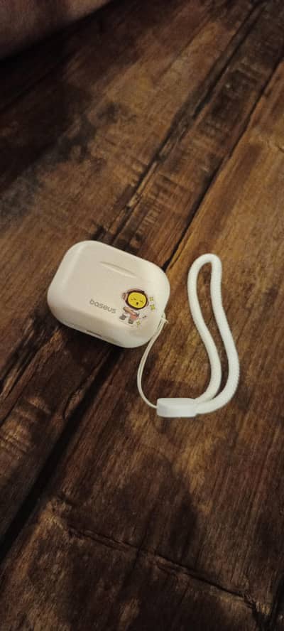 1 day Used Baseus orignal Bowie E17 earpods with box