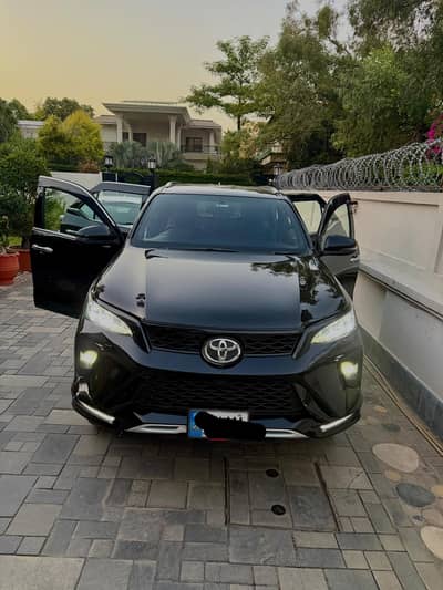 Toyota Fortuner 2023