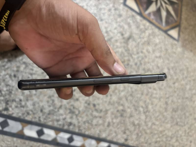 Google Pixel 7 Pro 6