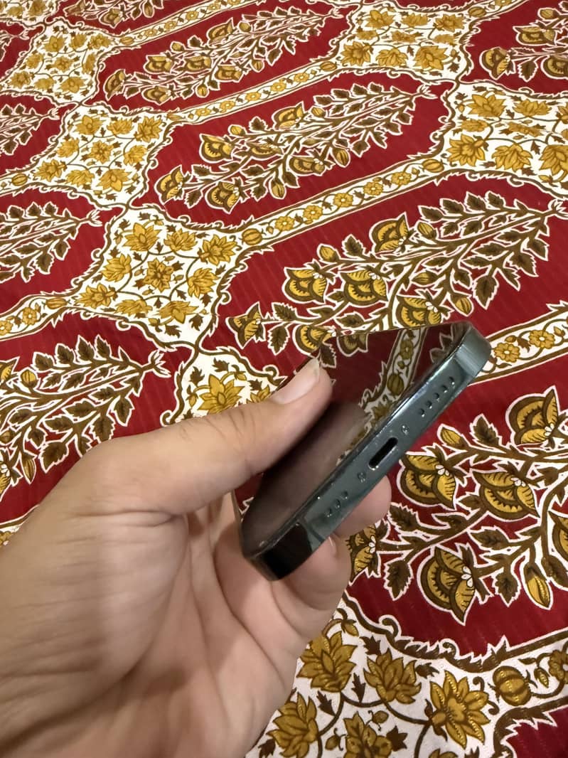 IPhone 12 Pro 2
