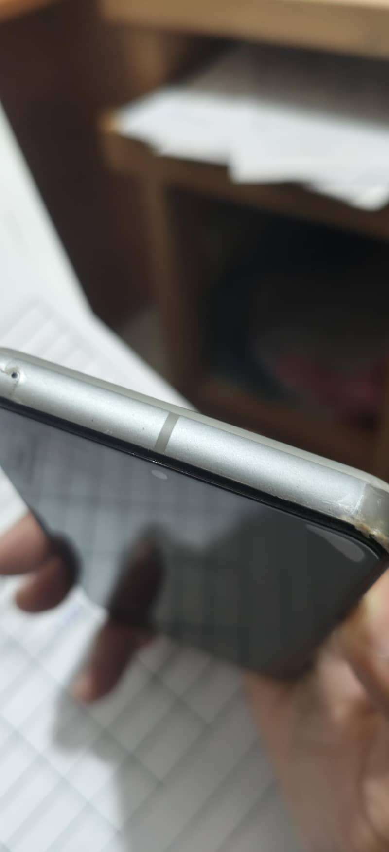 Google Pixel 8 2