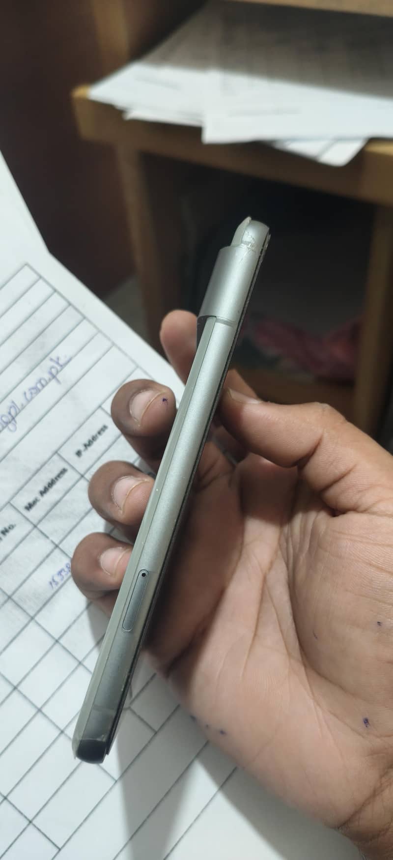 Google Pixel 8 3