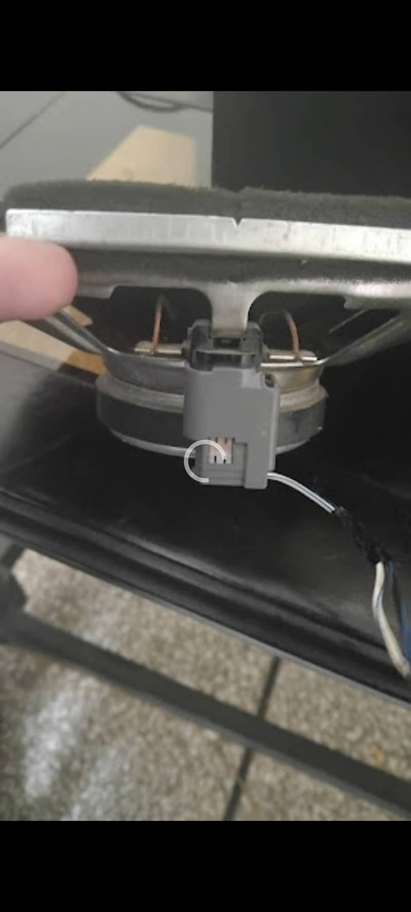 speaker with box 0
