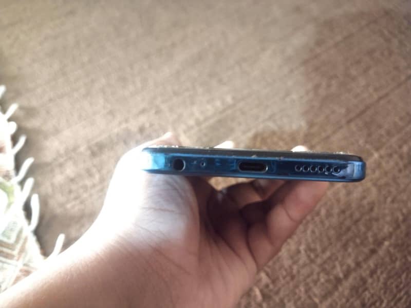Tecno Spark 10C 3