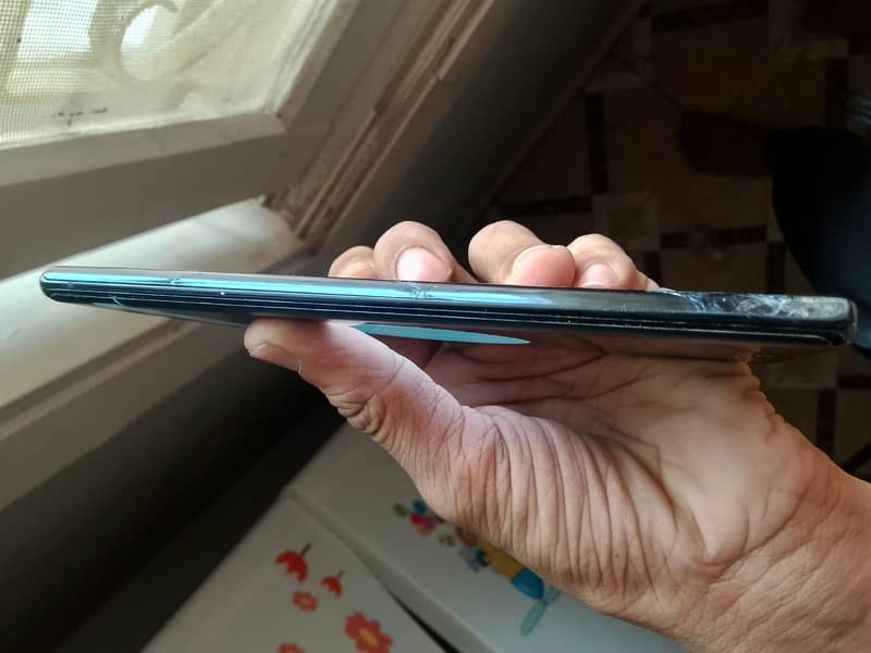 Samsung Mobile Note 10 Plus 2