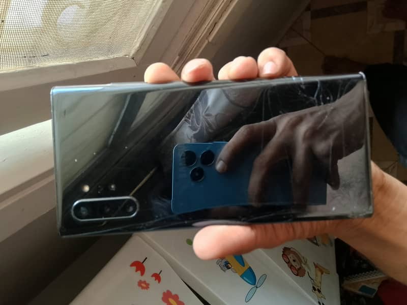 Samsung Mobile Note 10 Plus 3