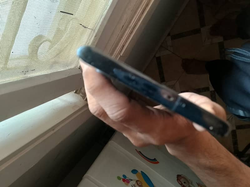Samsung Mobile Note 10 Plus 5