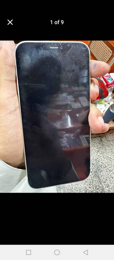 Apple iPhone 12