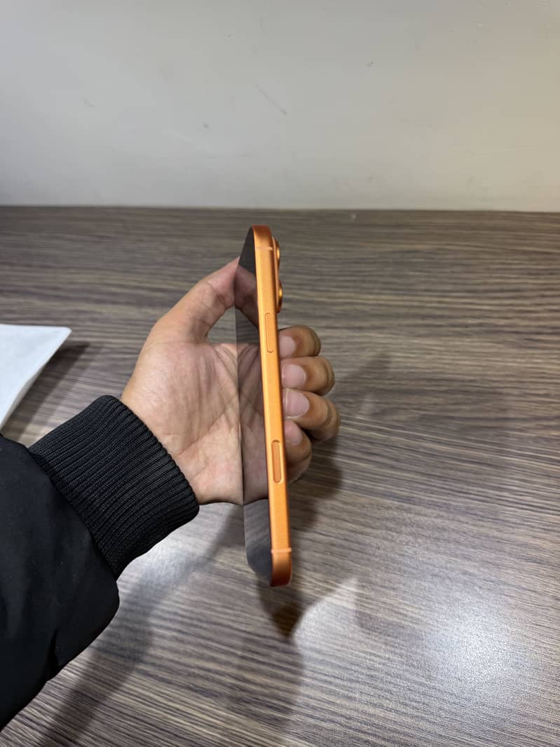 Apple iPhone 17 Pro Max 0