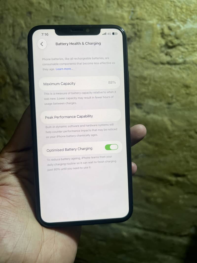 Apple iPhone 11 Pro Max 7