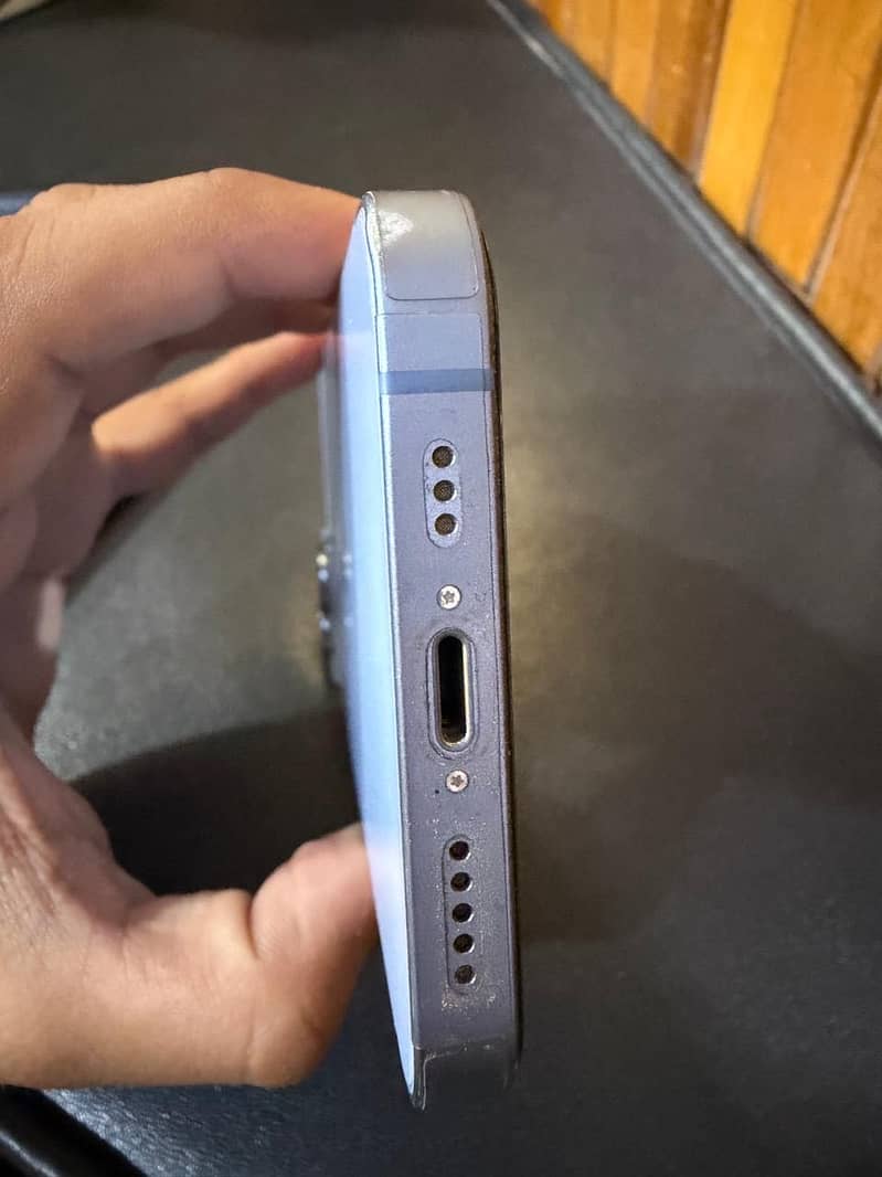 Apple iPhone 14 1