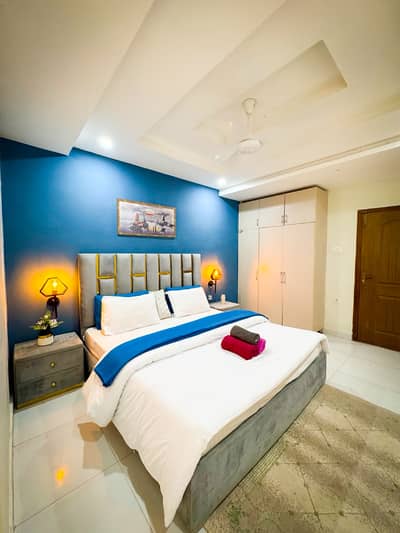 Daily basis 2 bad room furnished Luxurious apartment available in Islamabad
