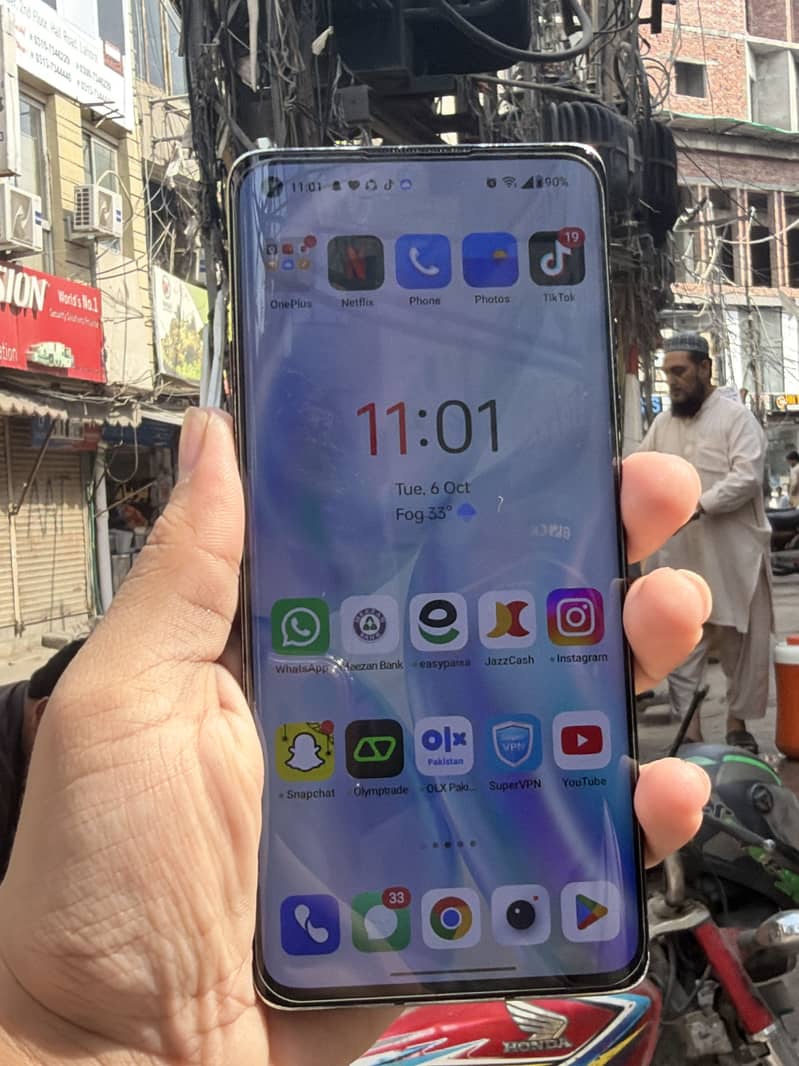 One Plus 8 4
